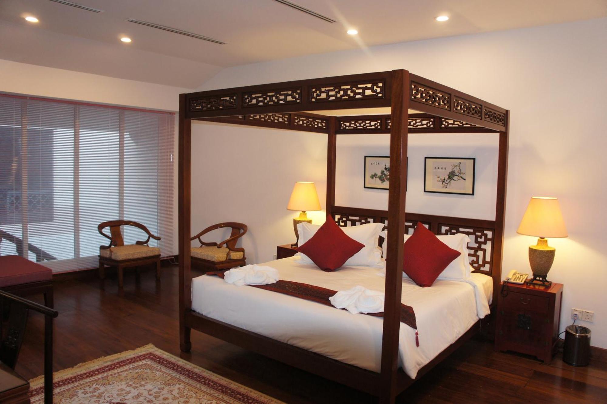 Grand Deluxe Suite,675995406:JPEG